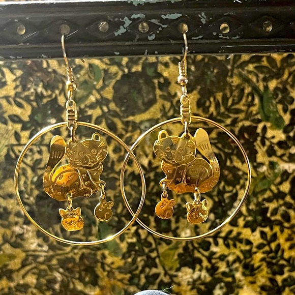 Gold Kitty Hoop Dangle Earrings - Picture 3 of 4